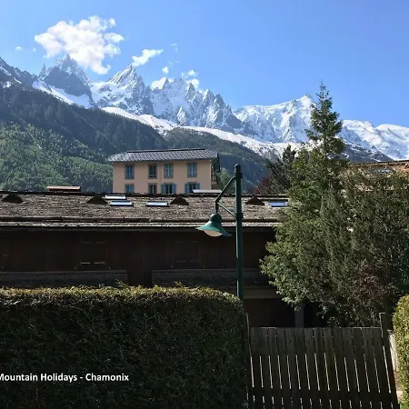 Апартаменты Chloe *